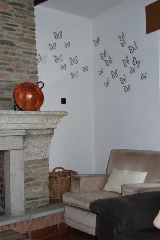 Casa Rural La Cuadraa Linares de Riofrío Dış mekan fotoğraf